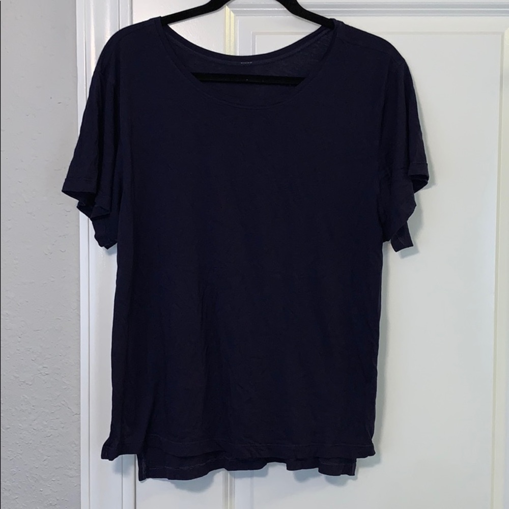 lululemon short sleeve navy tee